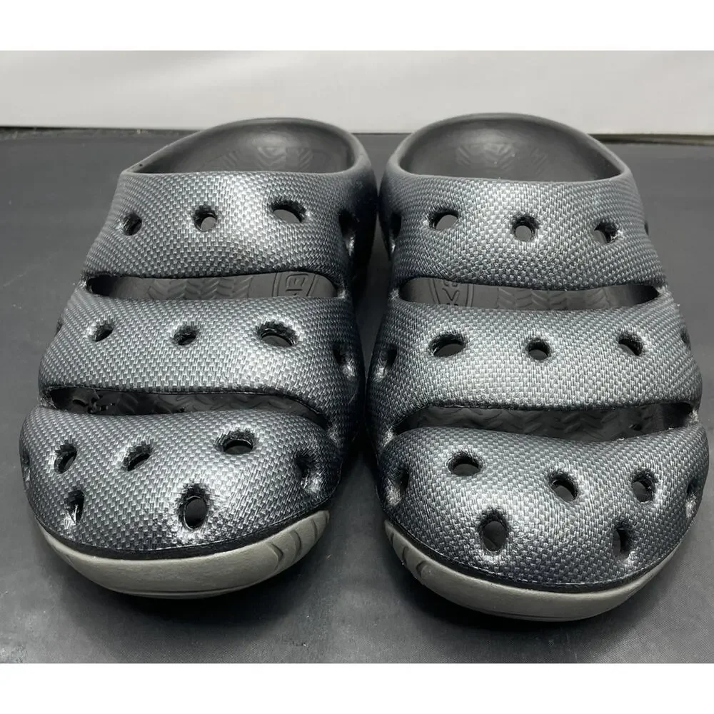 KEEN Yogui Arts Slipper Graphite Slip On Clogs Ye Shoes Mens Size 10 FAST SHIP - Picture 8 of 15